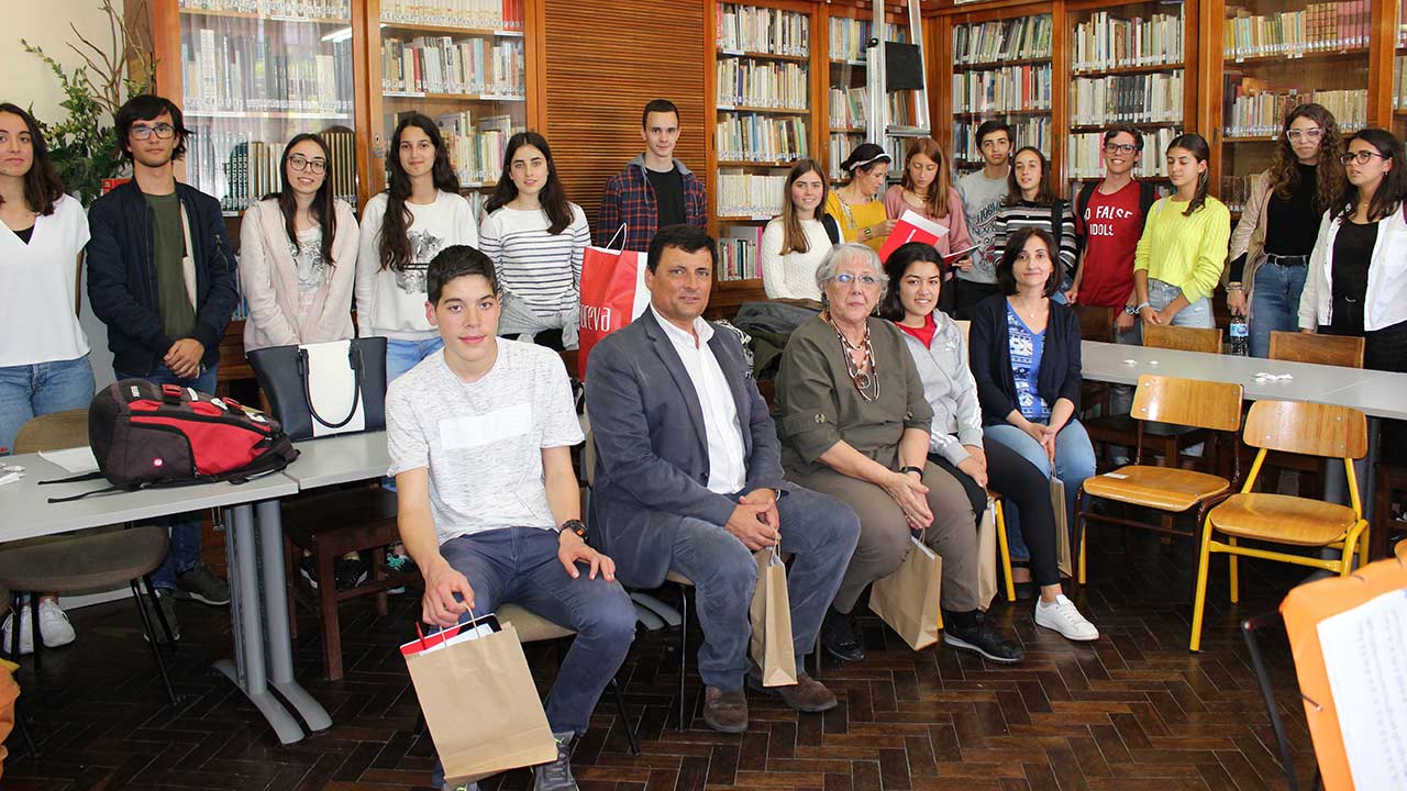 Participants and jury members of the poetry contest.